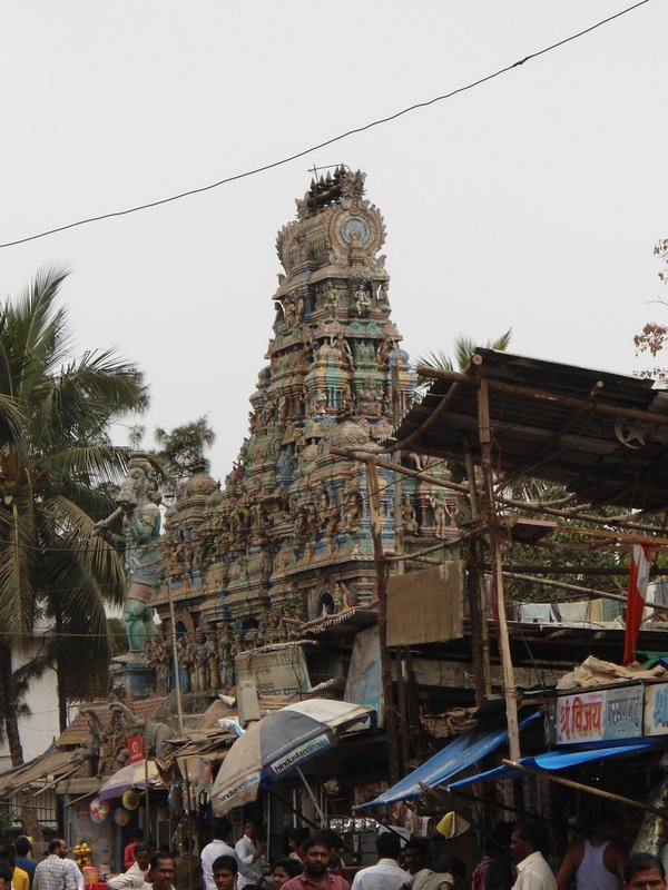Slum temple