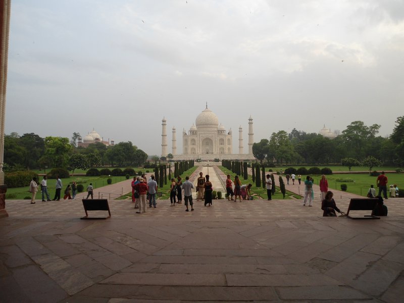 First glimpse of the Taj