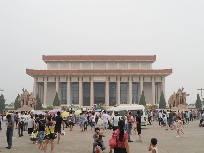 Mao mausoleum, Tiananmen Sq.