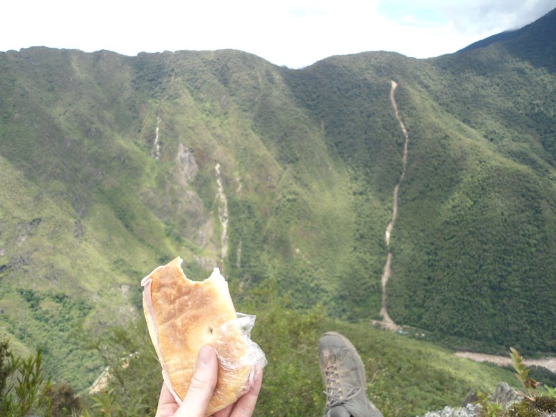 Lunch atop Huaynapicchu