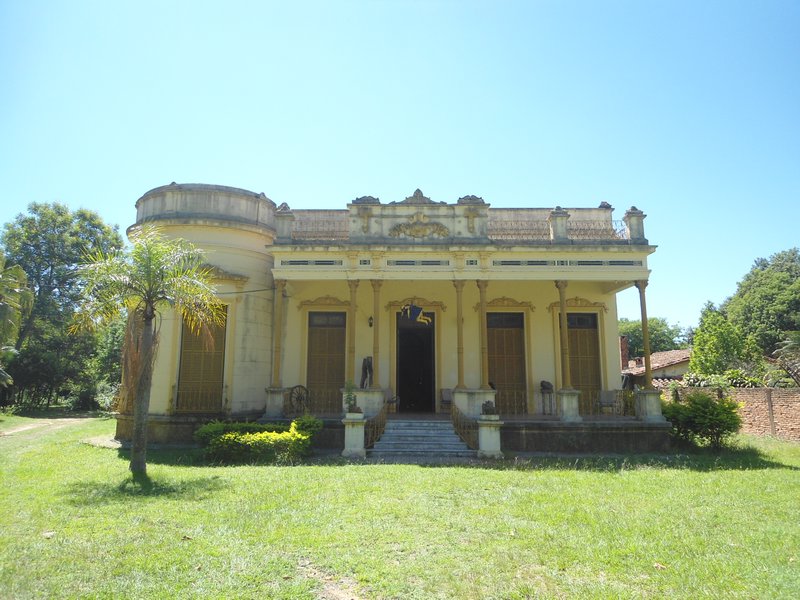 The Casa Amarilla itself