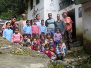 Suresh and the school kids with Paul