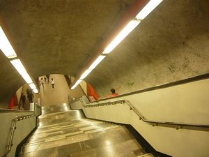 1 U-Bahn-Tunnel