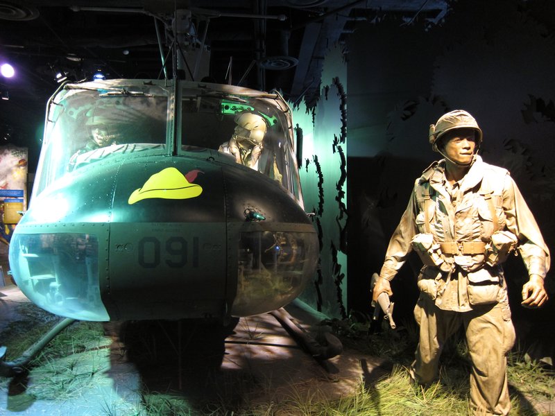 23 Die Huey aus dem Vietnamkrieg im Geschichtsmuseum