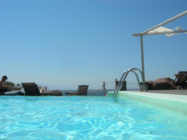 pool and ocean at campground in mykonos