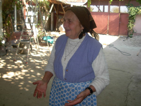 Miruna at the farm