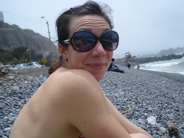 Amy on the beach in Miraflores