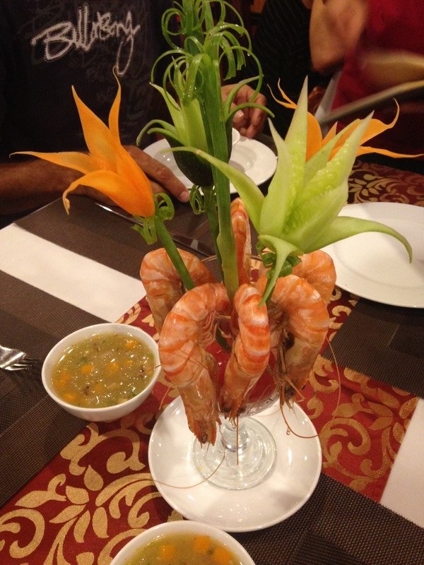 Shrimp cocktail Vietnam style