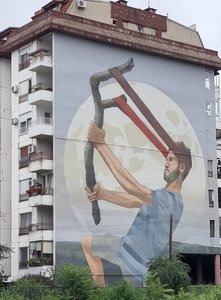 Mural on housing tower block 