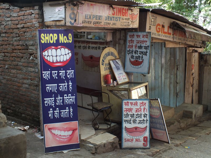 Jammu dentist