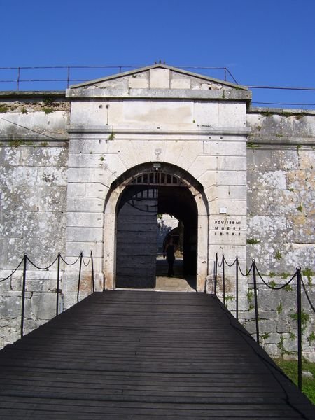 Entrance to Fort Croatia - Pula