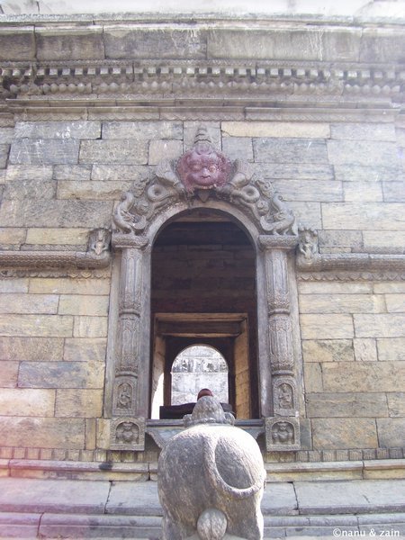 Nandi looking at Shiva Lingam - Pashupatinath