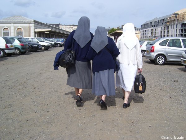 Nuns heading to St. Malo