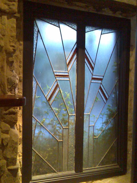 Fantastic art-deco window in a pub we wandered into. Yes, another one.