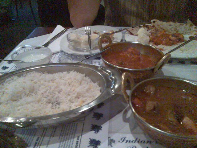 Lamb chilli fry, chicken vindaloo (not really), rice and pickles