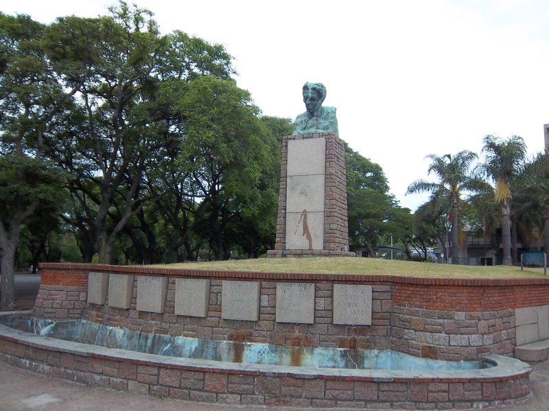 Statue in Montevideo