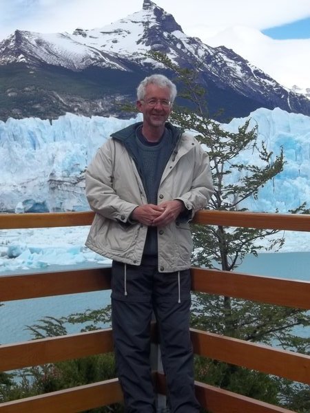 Dads Coat blocking the Perito Moreno Glacier