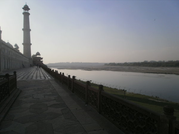 Lake at the back of the Taj Mahal