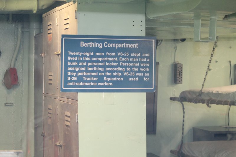 Berthing compartment
