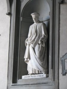 statue 11