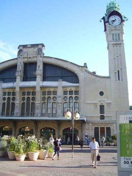 Rouen train Station
