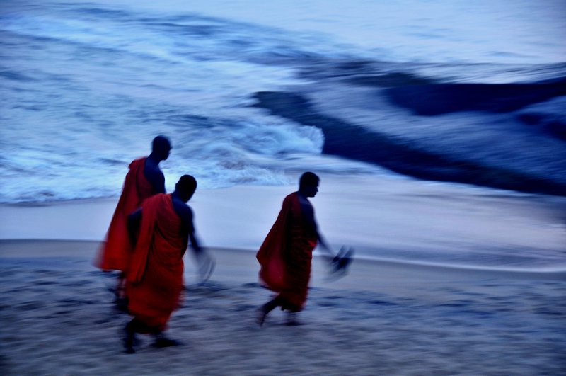 Monks on a run