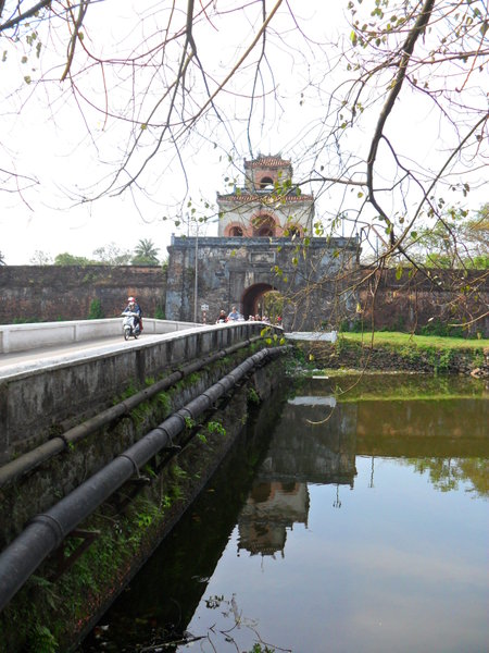 L'entrée de la citadelle de Hué