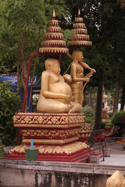 Les Bouddhas du temple Si Saket à Vientiane