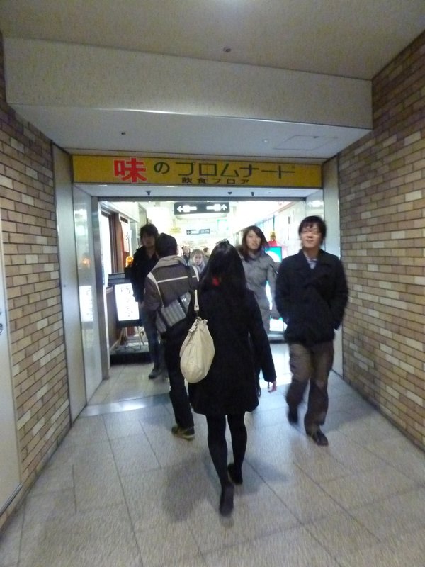 Osaka Underground Mall (8)