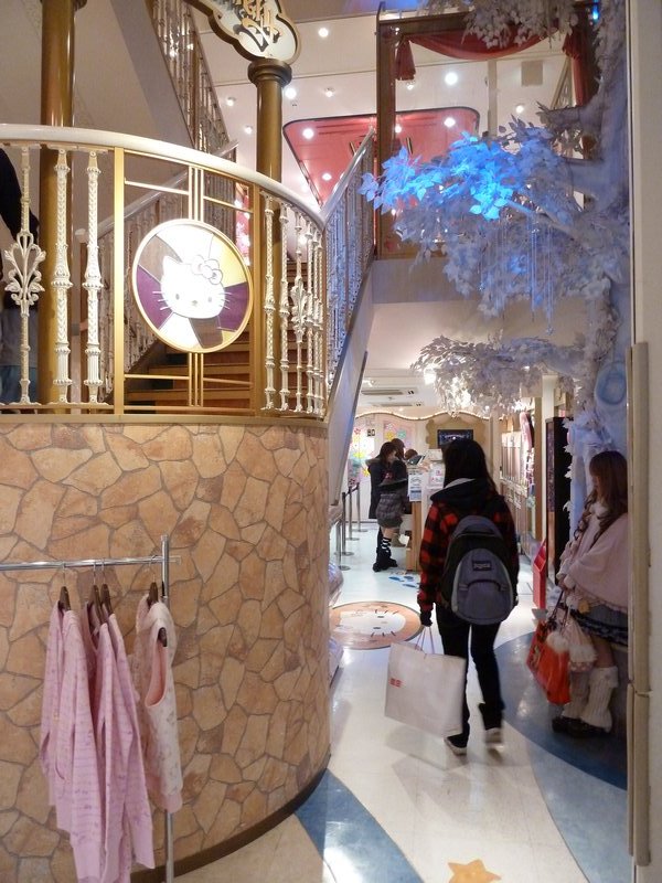 Hello Kitty Chan Store (3)