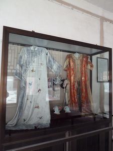 Kings and Queens Cloths (2)