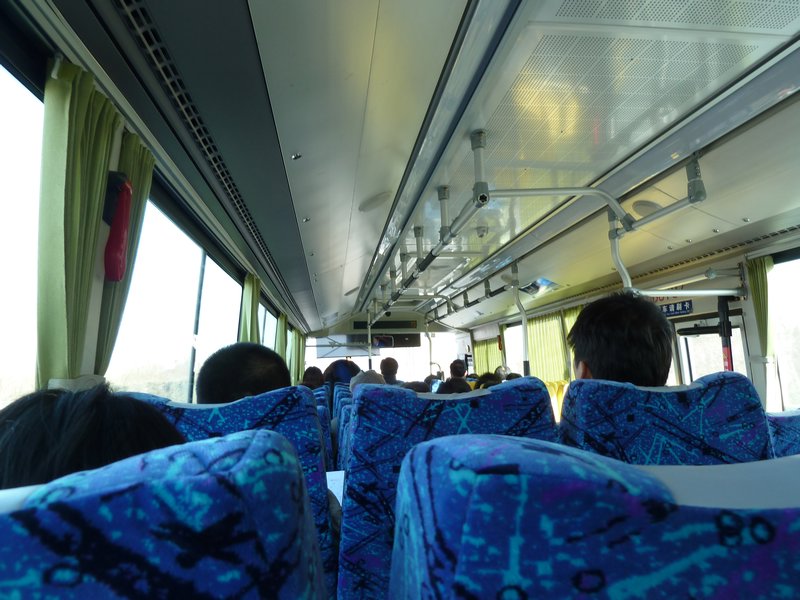 Bus ride to Mutianyu Great Wall (2)