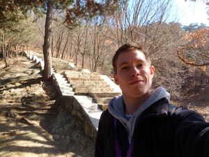 Trail to Mutianyu Great Wall (14)