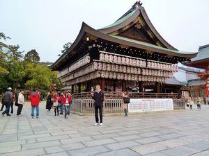 Yasaka-jinja Shrine (8)