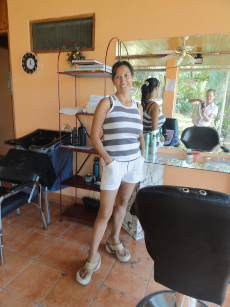 Mariana, de Colombia, my hairdresser