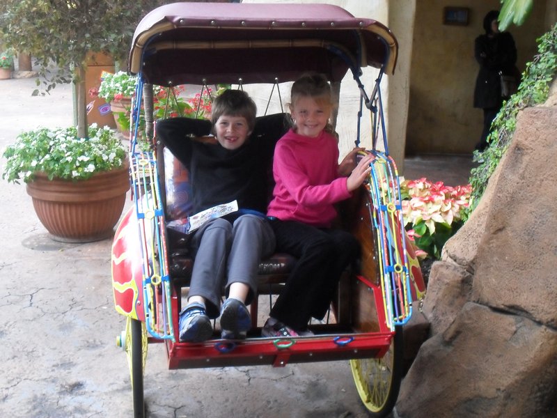 Kids tried to hijack a rickshaw..