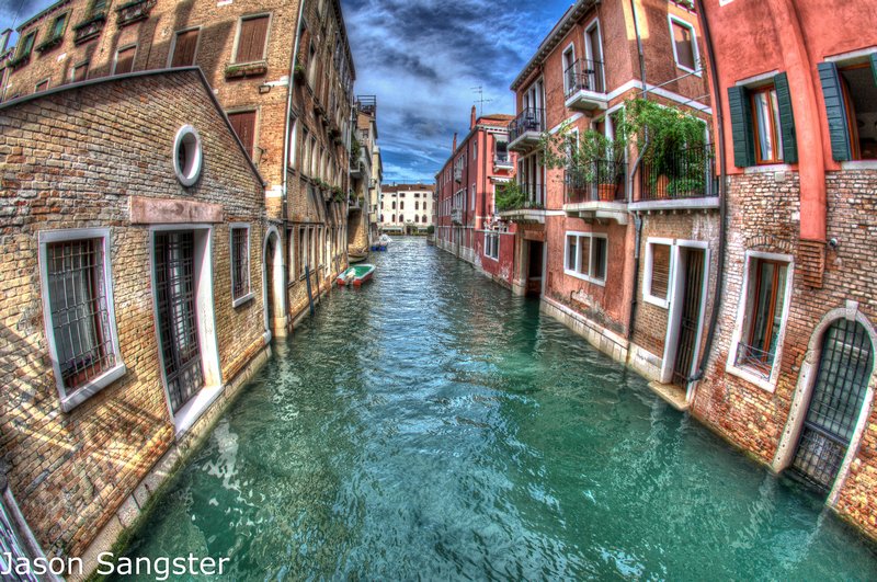 Venice Gorgeous Canal hdr