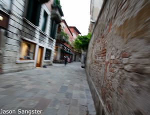 Alleyway Blur, Venice
