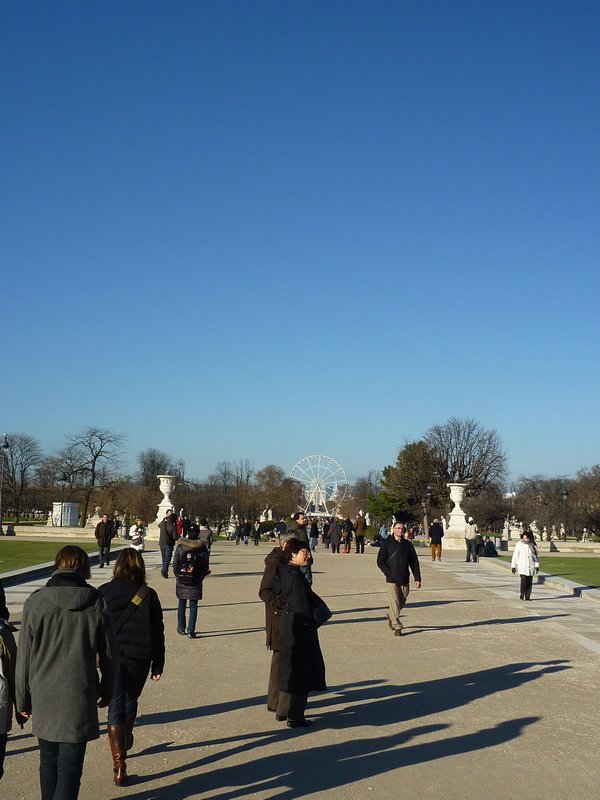 Looking toward Arc de Triomphe