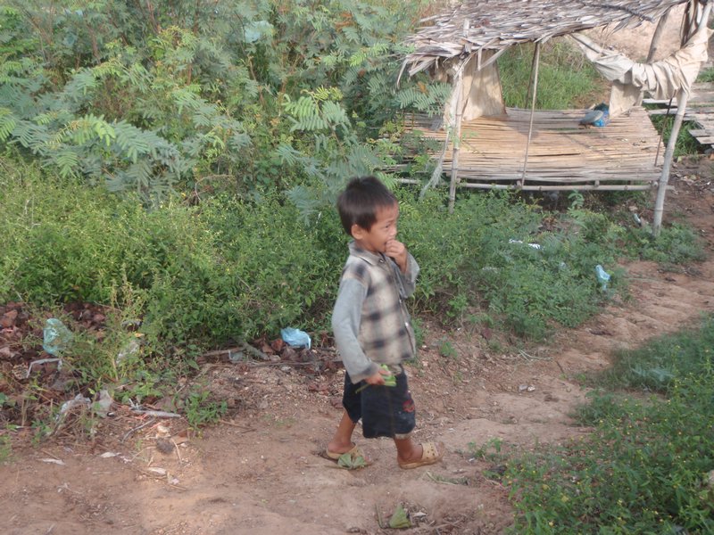 Small boy on the way to Tonle Sap Lake