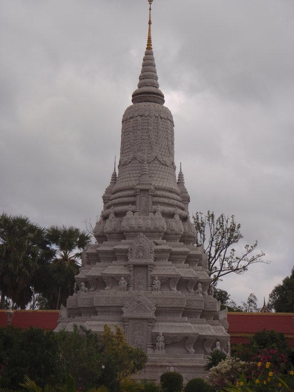 Stupa for former King's ashes
