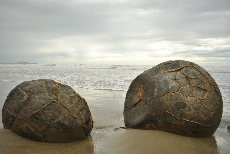 Moeraki Boulders ou les coques de mer :) 