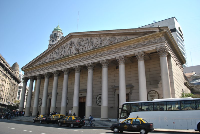 Centro : Catedral Metropolitana, sur la Plaza de Mayo