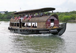 Kochi Lake Cruise (69)