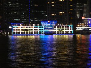 River cruise at night Shanghai (221)