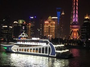 River cruise at night Shanghai (389)