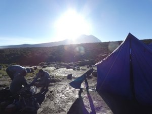 Shira 1 Camp 3599m - sun rising the next day