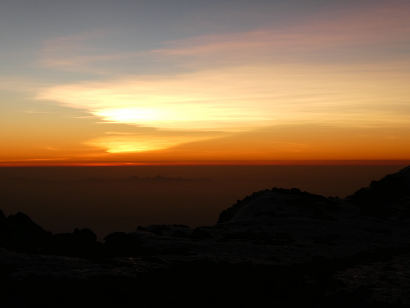 3 Sunrise from Uhuru Peak 5895m (15)