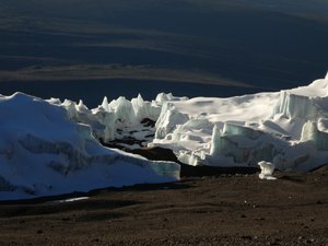 Glaciers between and around Stella Point and Uhuru Peak 5895m (27)