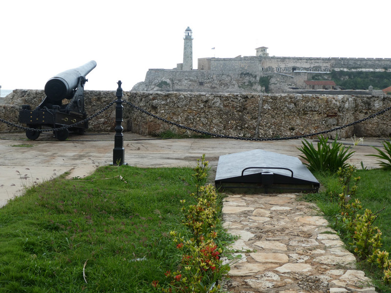 Castle de San Salvador de la Punta on Havana Bay (3)